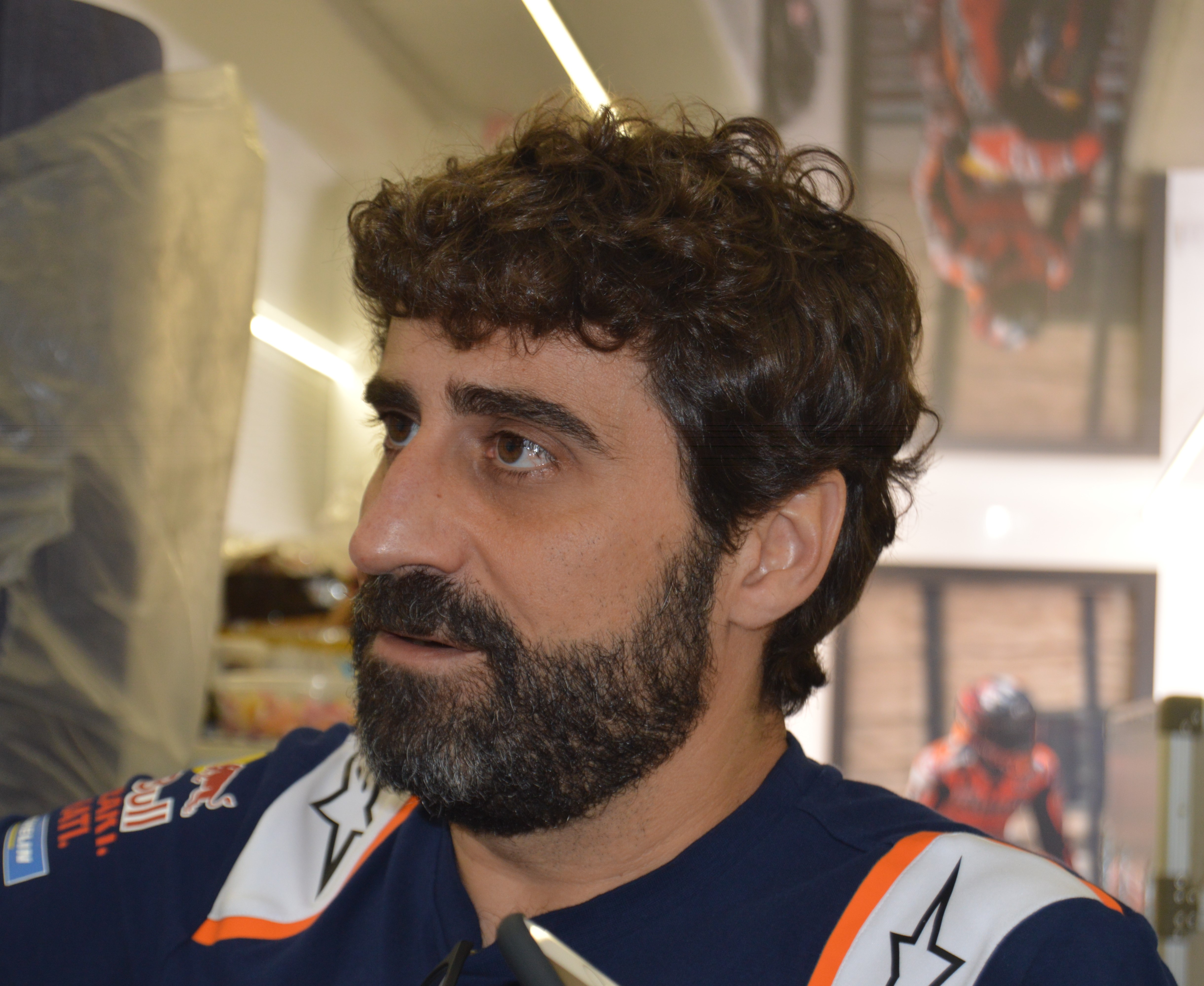 Entrevista con Santi Hernández. Lo que le lleva a MotoGP, la moto, sus rivales y su futuro.